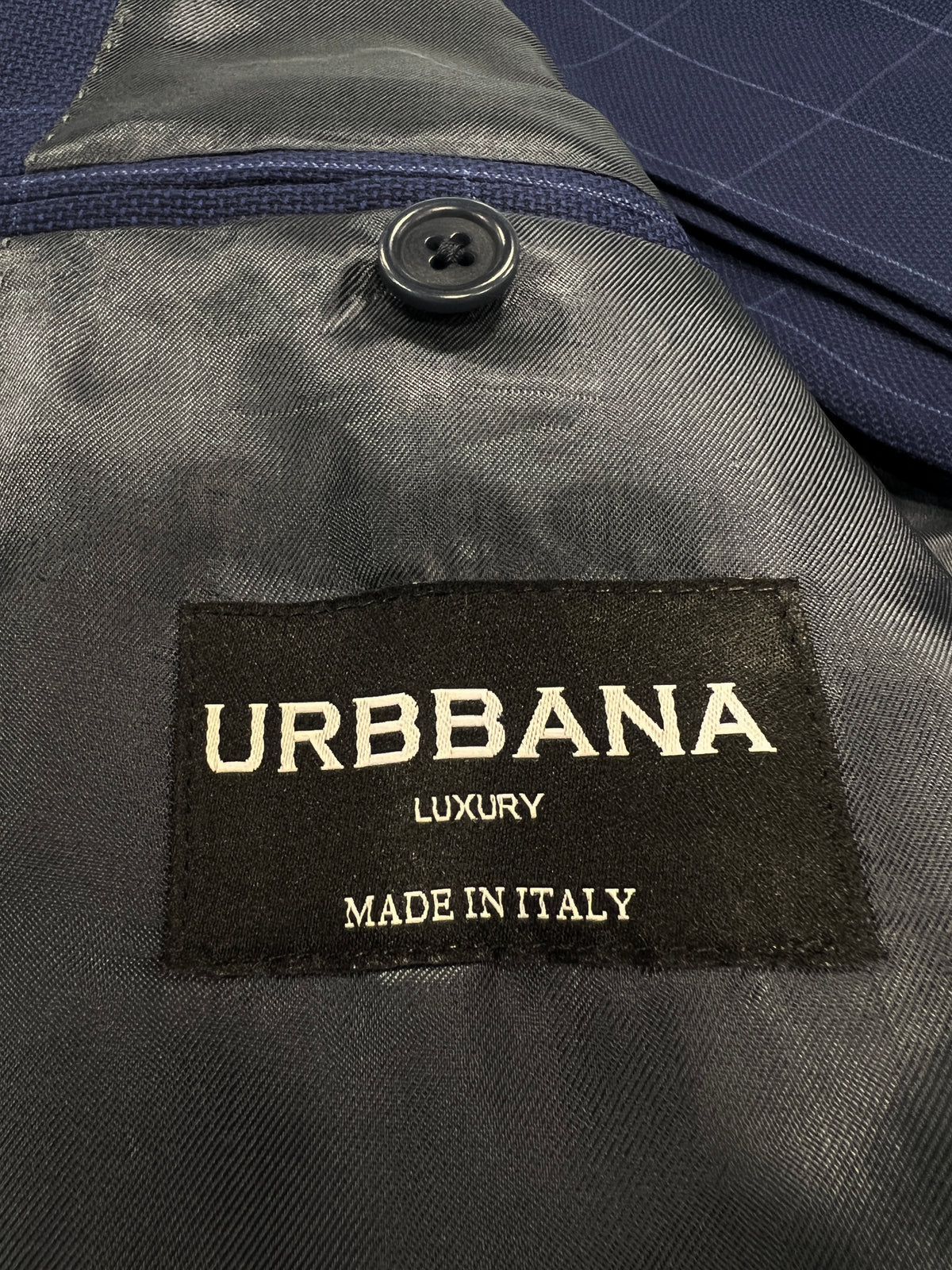 URBBANA Emilio navy Zegna-cloth suit.