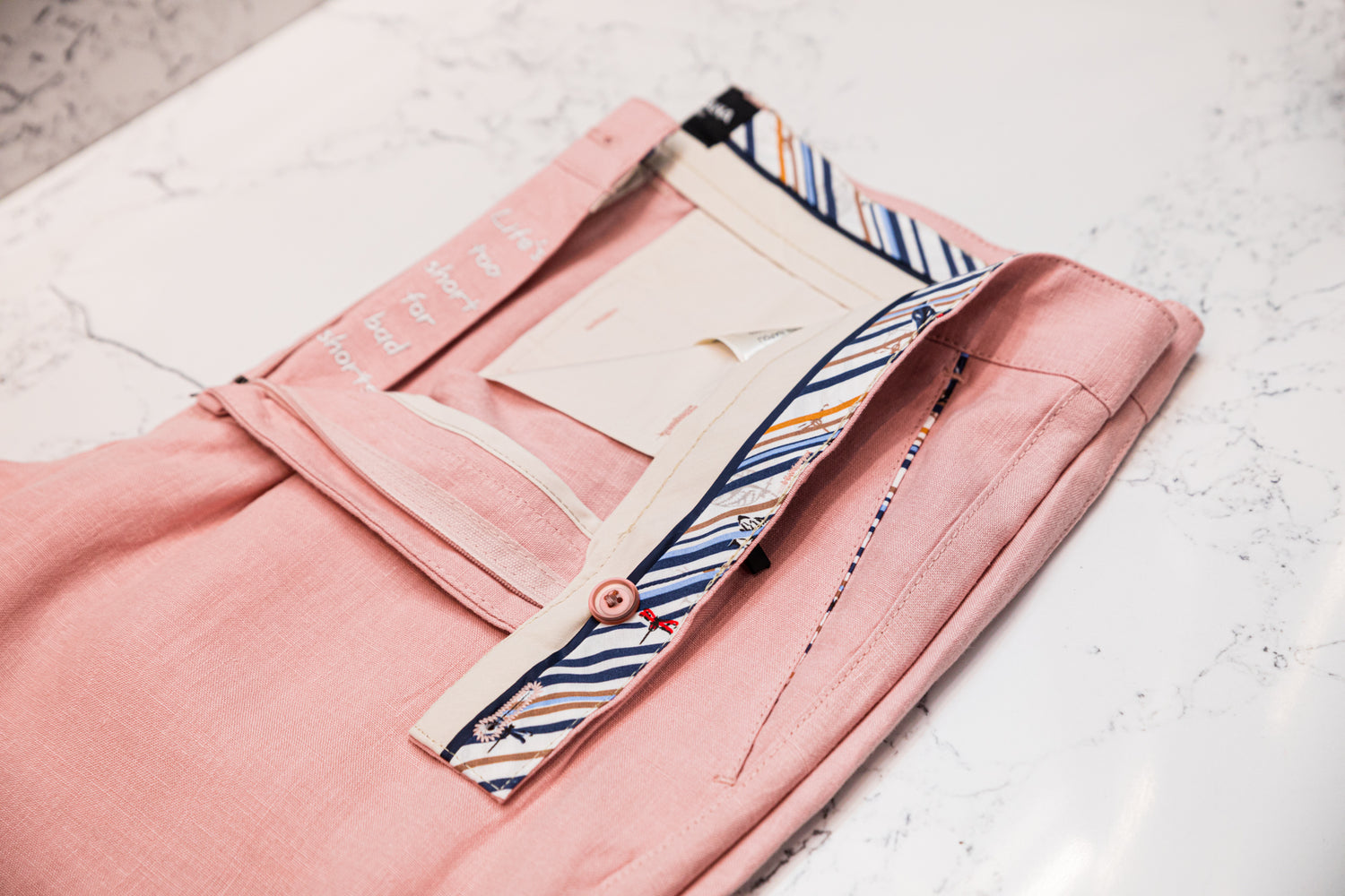 The Nuno Linen Shorts - Pink - by Urbbana