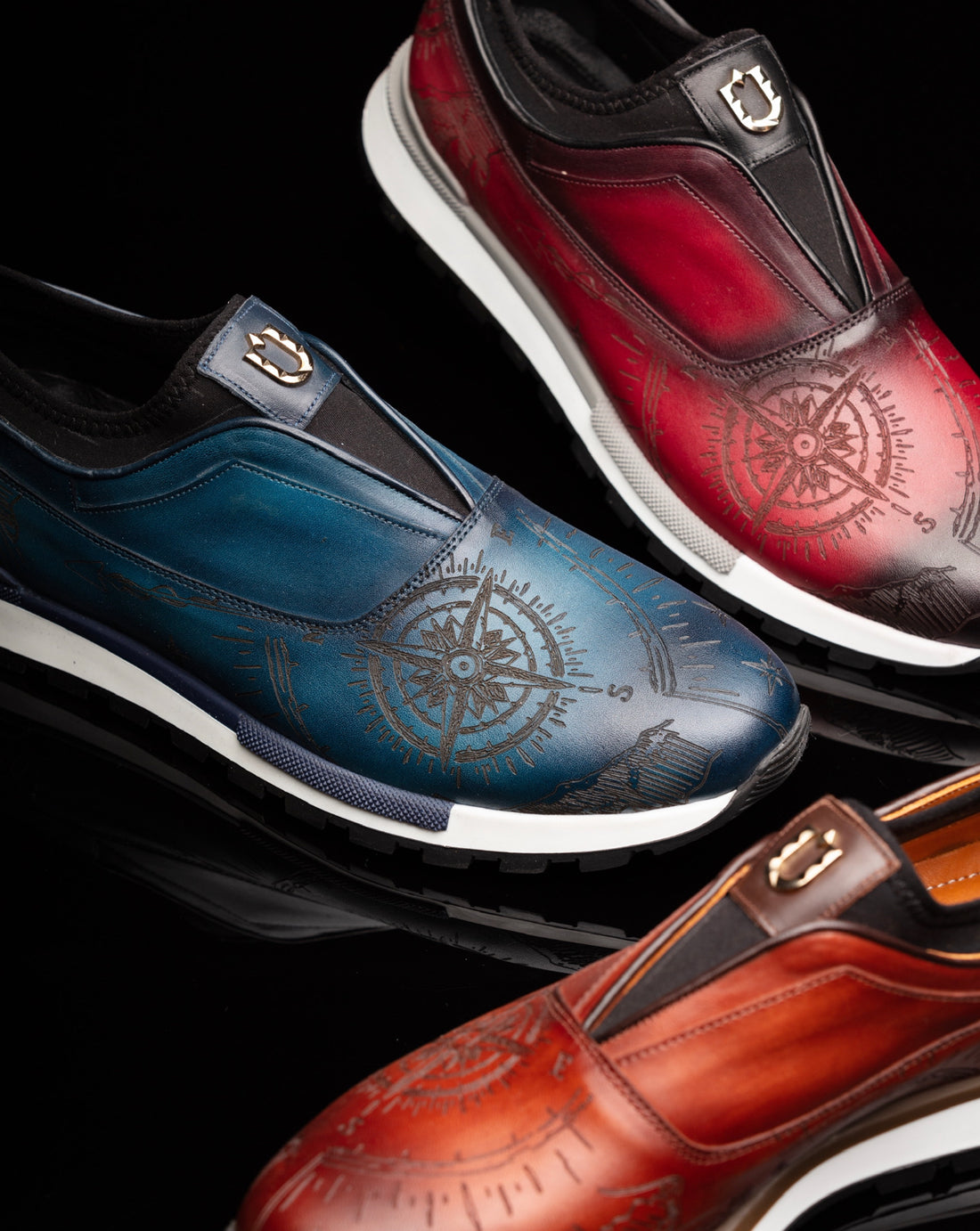 The Compass Sneakers - Burgundy - Sneaker by Urbbana