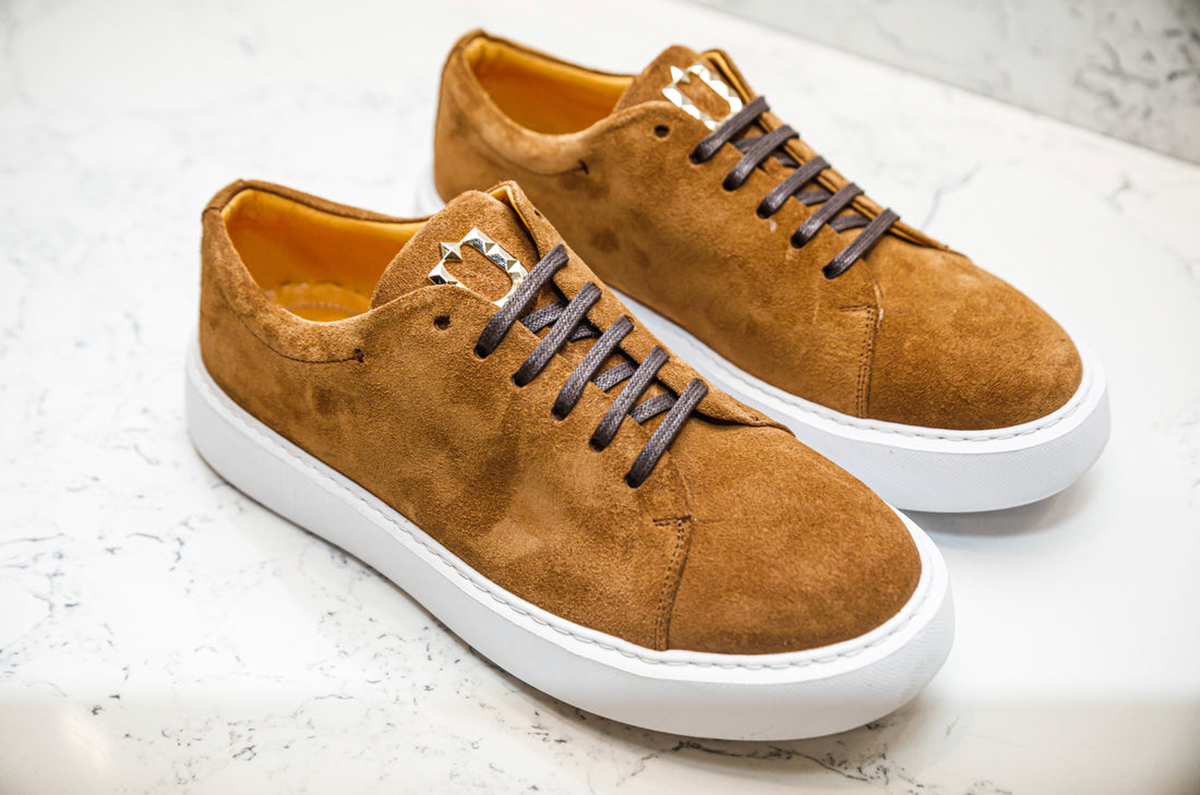 The Carlito Suede Sneakers - Sneaker by Urbbana