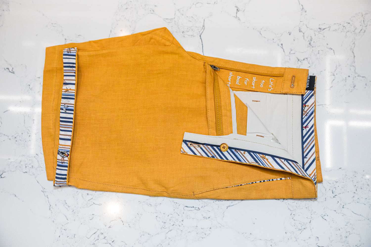 The Nuno Linen Shorts - Yellow - by Urbbana