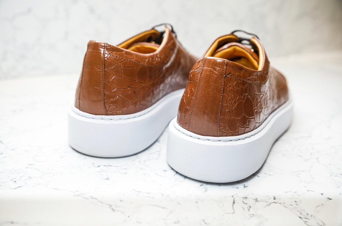 URBBANA Sneakers – Premium Materials, Timeless Design