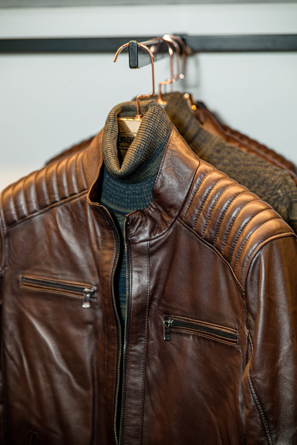 YOUR ONE STOP GUIDE: LEATHER JACKETS - Urbbana