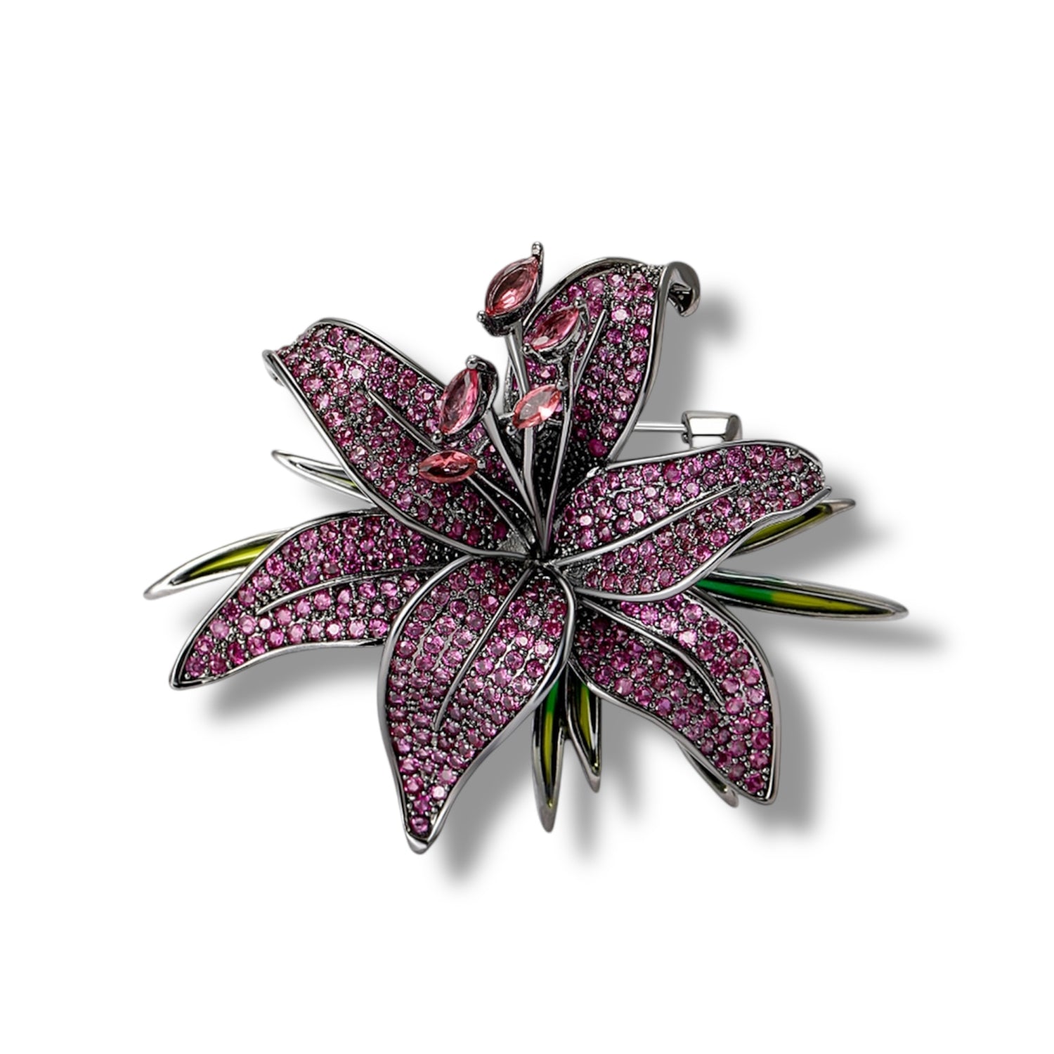 URBBANA Embellished Lapel Pin – Elevate Your Style with Elegance and Charm