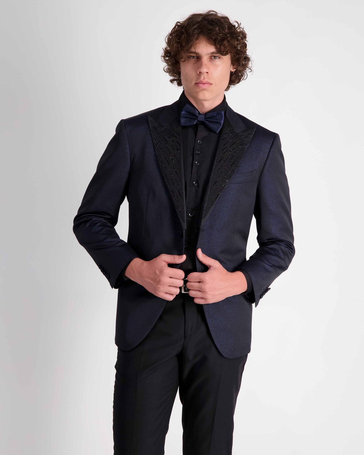 URBBANA Acmite black-tie jacket.