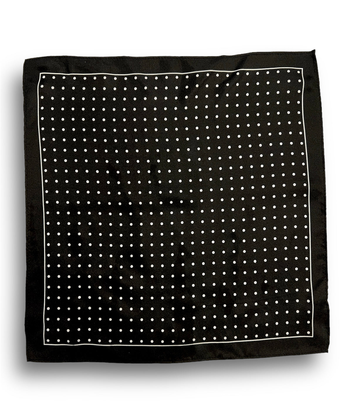 URBBANA black and white dot pocket square.