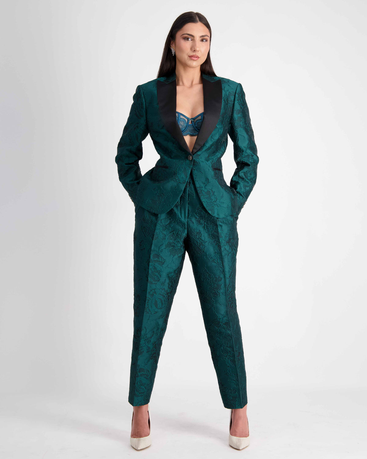 URBBANA Kenny trousers.