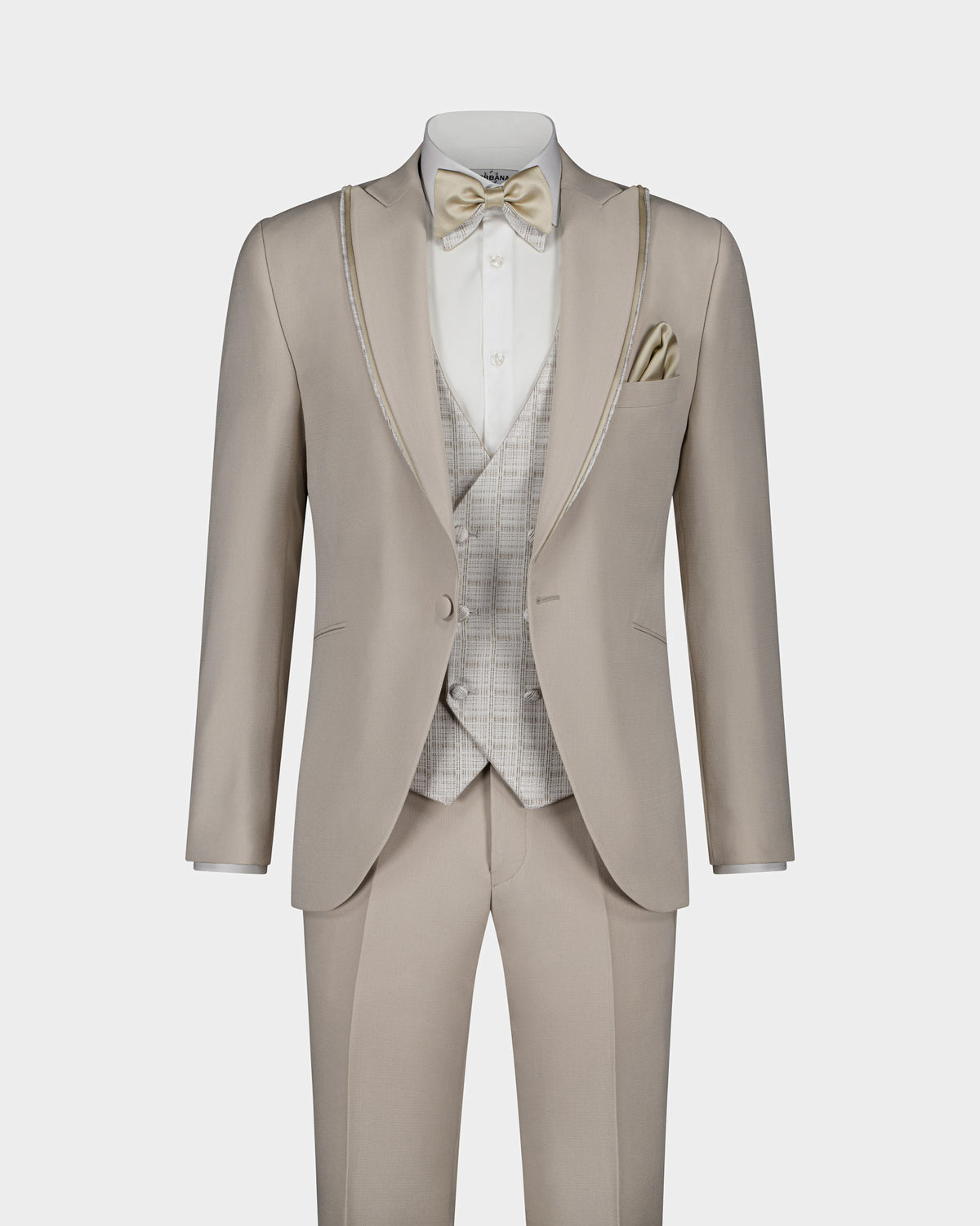 URBBANA suit collection photograph.