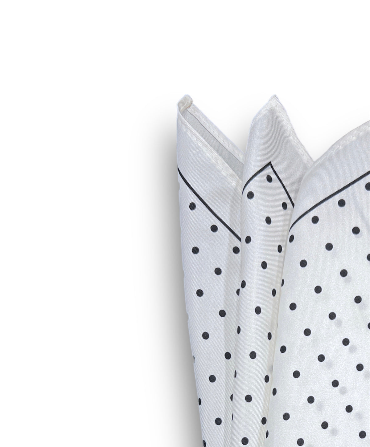 URBBANA white pocket square with black dots.