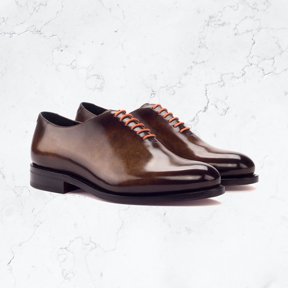 Whole Cut - Dress II - Shiny Shoes by Urbbana