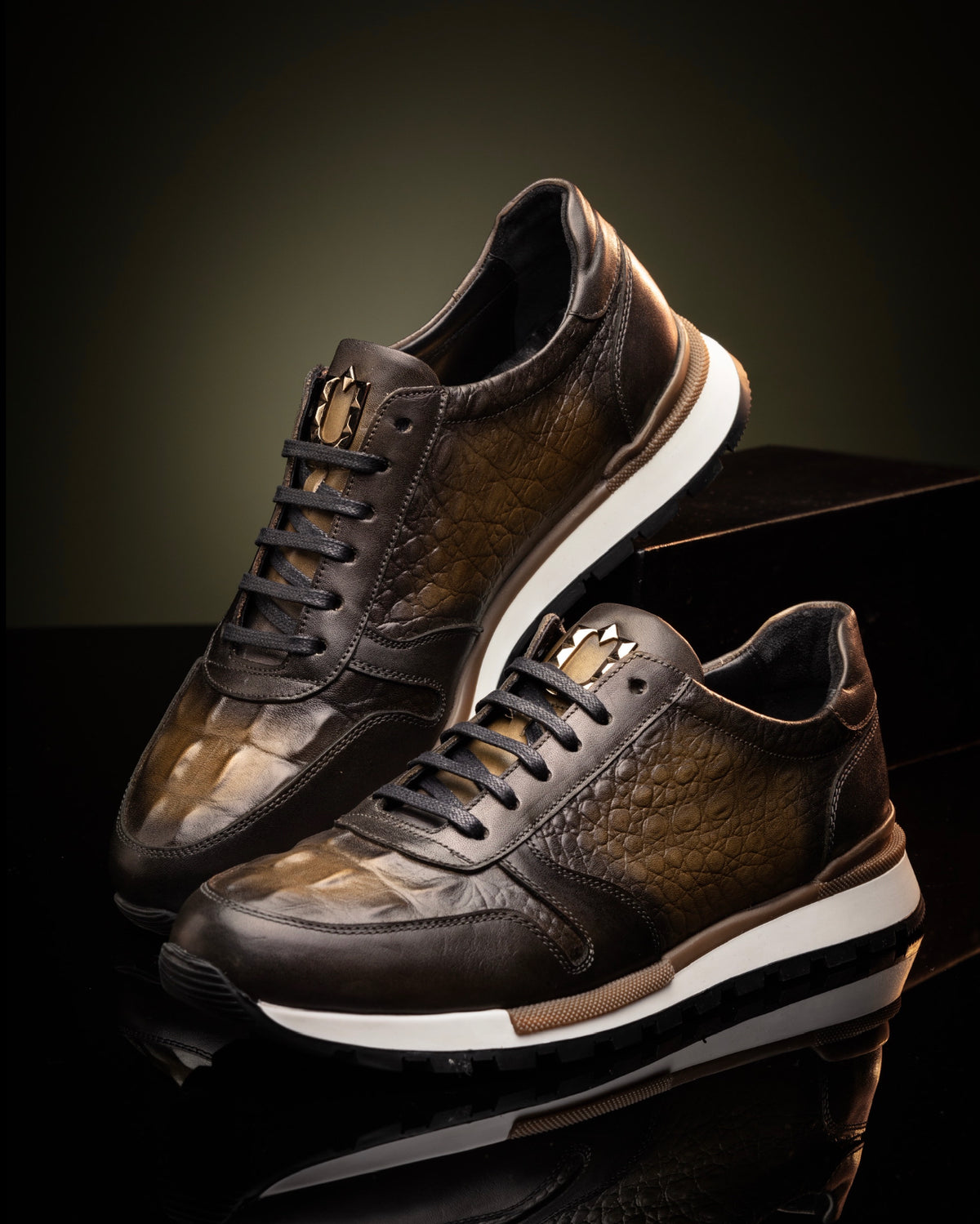 The Luka Sneakers - Khaki - Sneaker by Urbbana