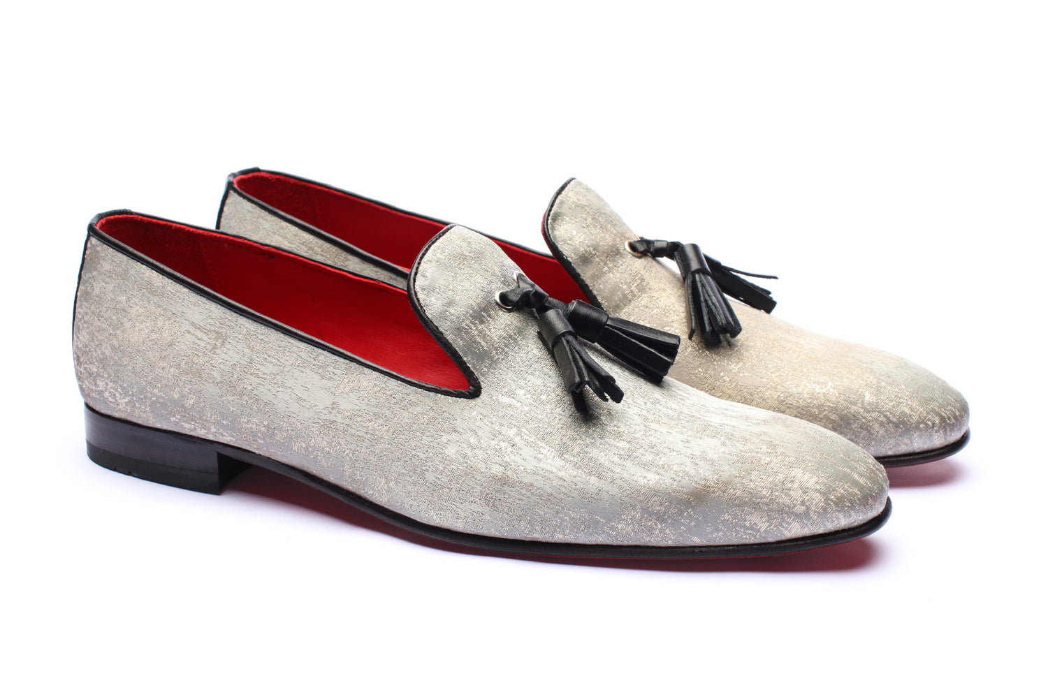 The Showtime Loafers - White/Gold